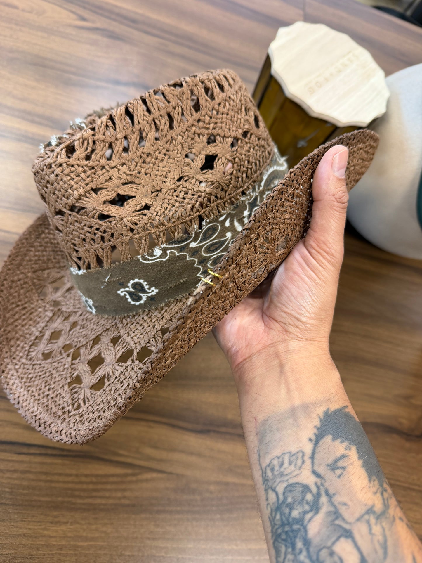 Brown (Bandana)